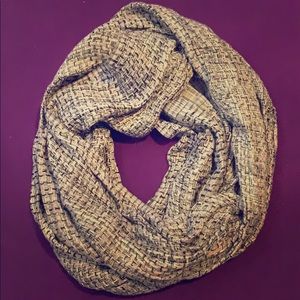 Infinity Scarf NWOT